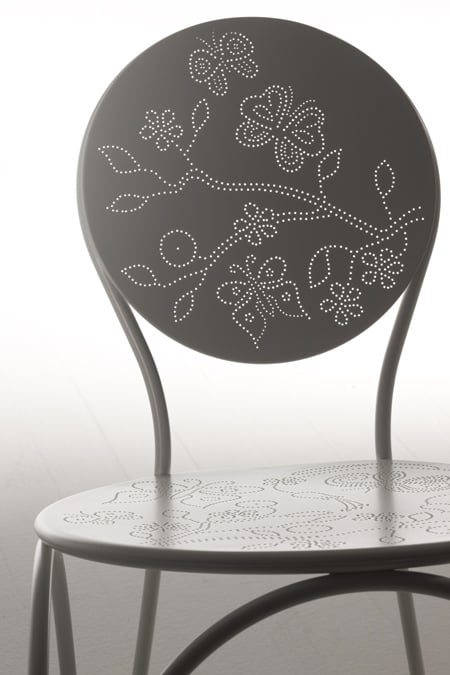 rain-chair_detail.jpg