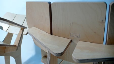 elephant-lounge-chair-by-mediodesign-p1120397.jpg