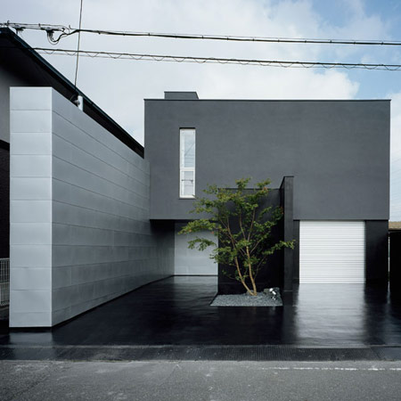 house-of-depth-by-formkouichi-kimura-architects-squ-01_knsh_039_s.jpg
