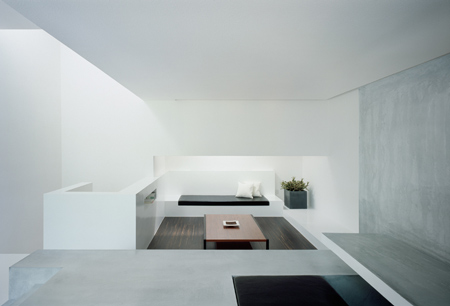 house-of-diffusion-by-formkouichi-kimura-architects-07_kkmh_123_s.jpg