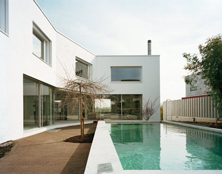 house-in-binningen-by-luca-selva-architects-12.jpg