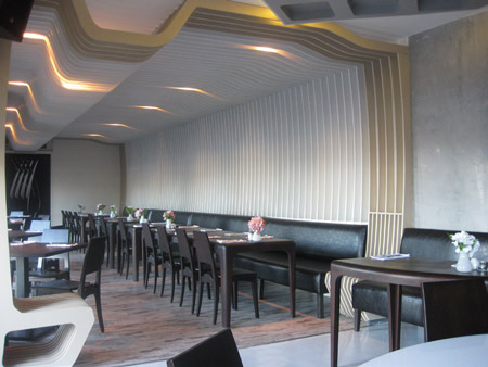 izz-cafe-restaurant-by-ugur-kose-and-batu-palmer-08.jpg