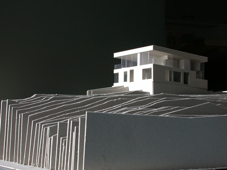 Precast House by FKL Architects