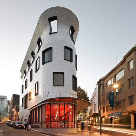 Улицы Сиднея Dzn_Roslyn-Street-Bar-and-Restaurant-by-Durbach-Block-Architects-3
