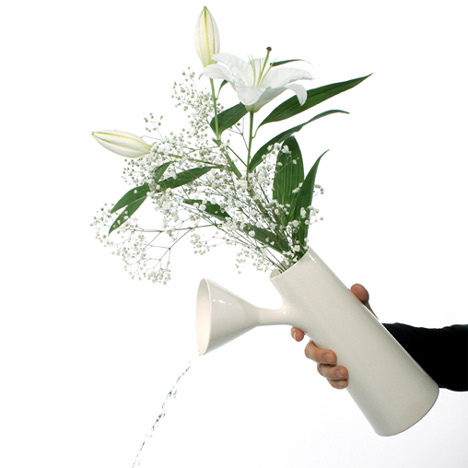 Funnel Vase by Roger Arquer