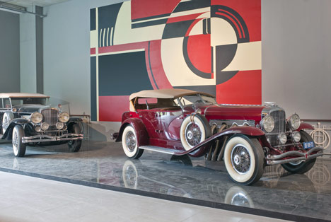 National Automobile Museum by Michael Graves & Associates