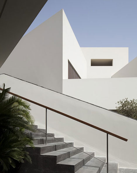 Star House by AGi Architects
