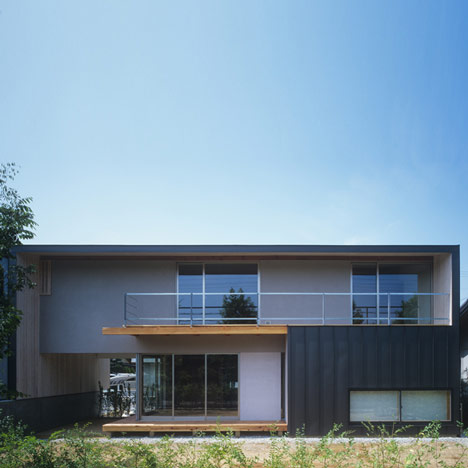 House in Kobe by Keiichi Sugiyama Architect