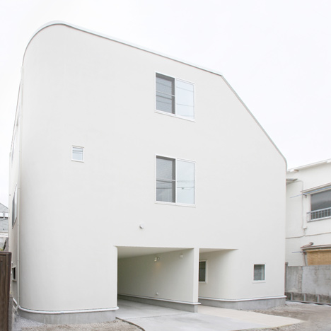 House in Nakameguro by Level Architects