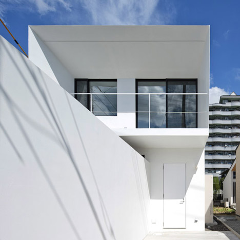 Edge by Apollo Architects and Associates