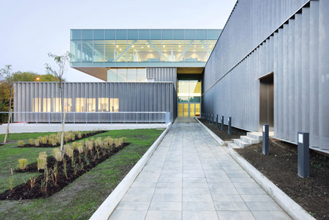 Faculty of Business studies of Mondragon University by Hoz Fontan Arquitectos