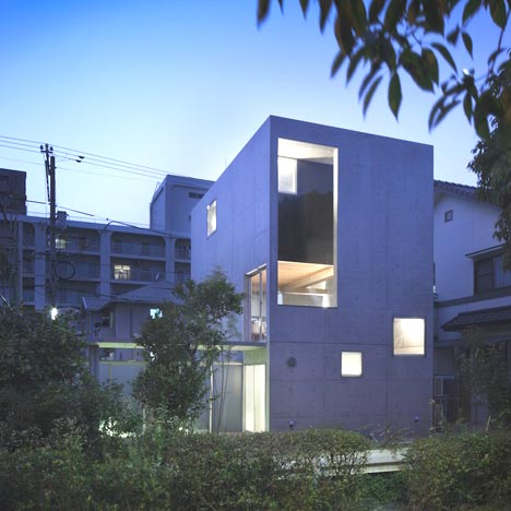 House in Kohgo by Yutaka Yoshida Architect and Associates 