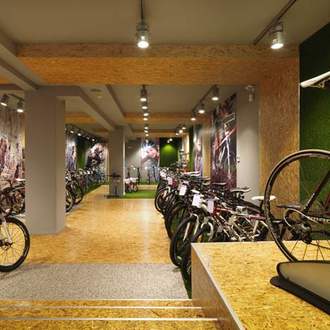Cyclist shop by React Architects
