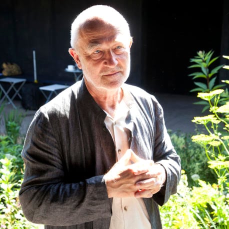 Dezeen Screen: interview with Peter Zumthor at the Serpentine Gallery Pavilion 2011