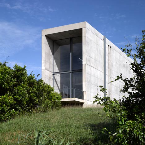 House in Sri Lanka by Tadao Ando photographed by Edmund Sumner ...