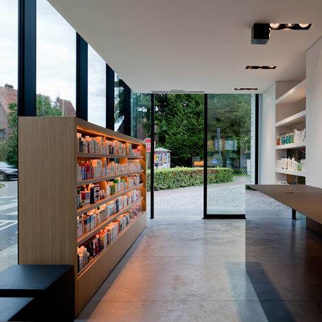 Pharmacy M by Caan Architecten