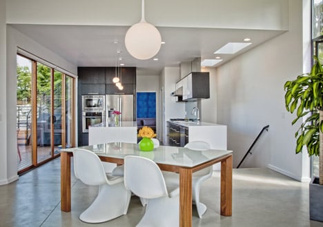 Phinney Modern by Elemental Architecture