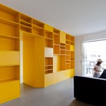 Apartment by Pedro Varela and Renata Pinho