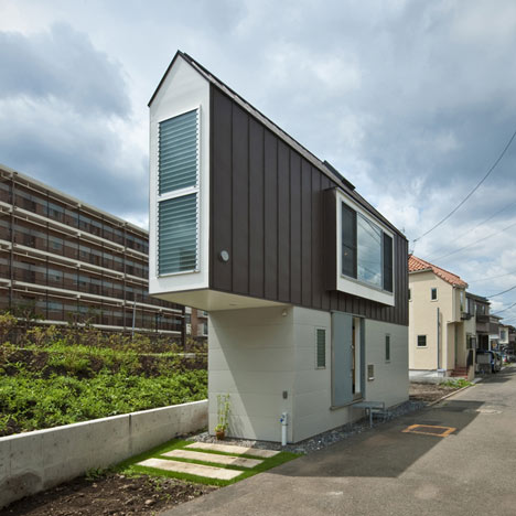 House in Horinouchi by Mizuishi Architect Atelier