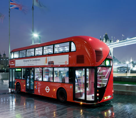 dezeen_A-New-Bus-for-London-by-Heatherwick-Studios-7.jpg