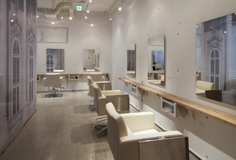 Salon by Takara Space Design
