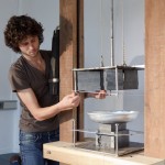 Dezeen Screen: Gravity by Jólan van der Wiel