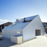 Cloudy House by Takao Shiotsuka