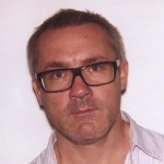 dezeen_Damien Hirst by Luke Stephenson