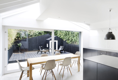 Dove House by Gundry and Ducker