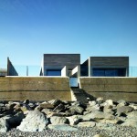 Seaside House by A2 Architects