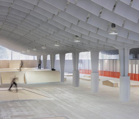 industrial hall has to be visible Zap' Ados by Bang Architectes