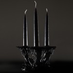 Gravity candle holder by Jolan van der Wiel