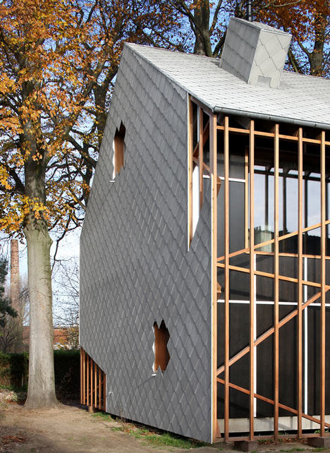 House Bernheimbeuk by Architecten De Vylder Vinck Taillieu
