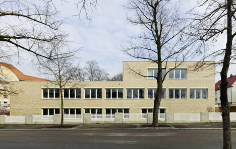 Mörike Gymnasium by Klumpp and Klumpp Architekten