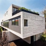 dezeen_Maruma House by Fernanda Canales_dezeen_Maruma House by Fernanda Canales_1_sq