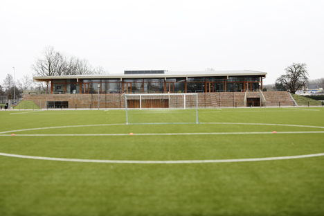 Sportcentrum Nieuw Zuilen by Koppert and Koenis Architects