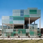 D38 Zona Franca Office by Arata Isozaki