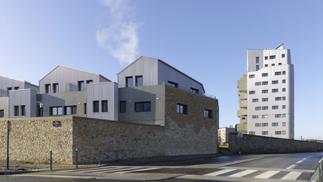 Housings in la Courrouze by Philippe Gazeau