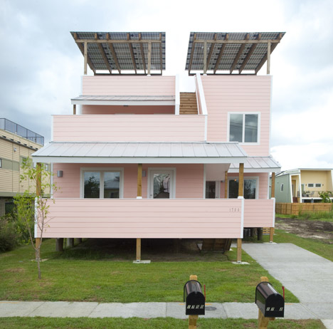 Duplex by Frank Gehry for Brad Pitt's Make it Right charity