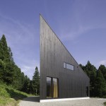 Australia House Gallery and Studio by Andrew Burns