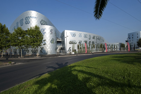 Lycée Georges Frêche by Massimiliano and Doriana Fuksas