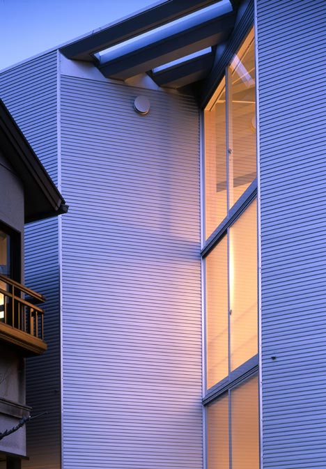 W-Window House by ALPHAville