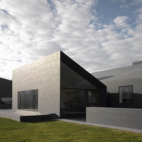 dezeen_House at Goleen by Niall McLaughlin Architects_13