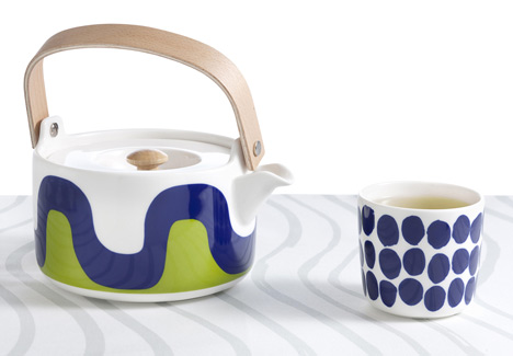 Marimekko designs Finnair tableware and livery