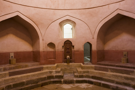 Renovation of the Rácz Thermal Baths by Budapesti Műhely