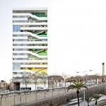 Torre Júlia by Pau Vidal, Sergi Pons and Ricard Galiana