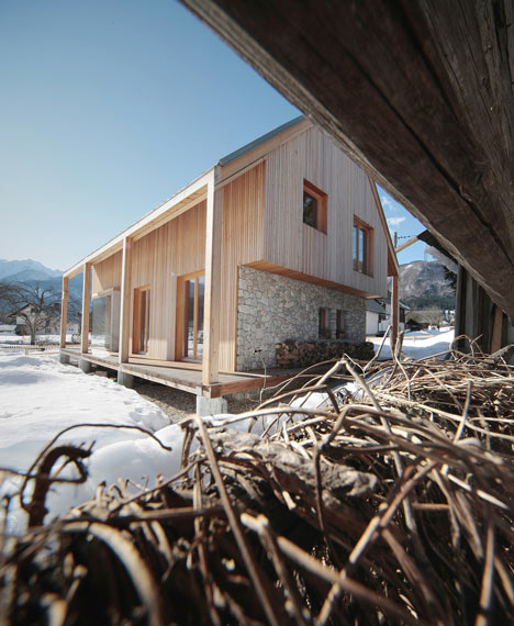 6×11 Alpine Hut by OFIS Arhitekti