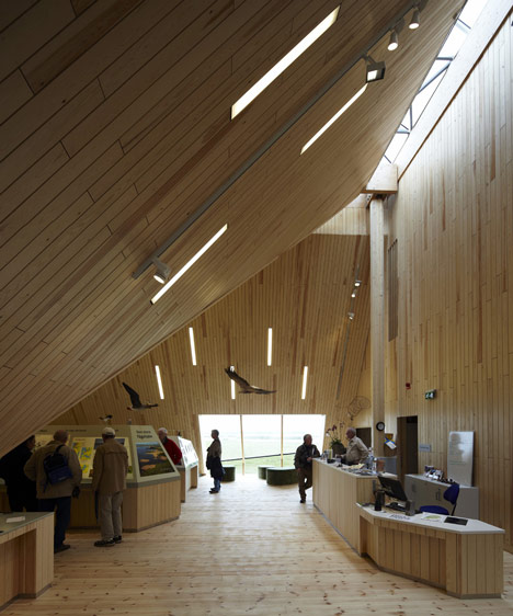 Takern Visitor Centre by Wingardhs