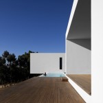 dezeen_HouseU