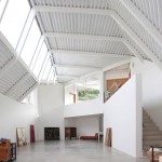 dezeen_House and Atelier for Lara Rios by F451 Arquitectura_1sq